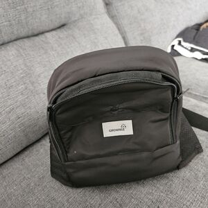 Like new grownsy hip carrier OSFM